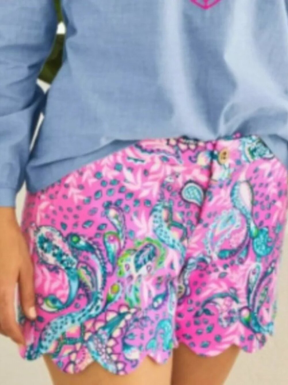 Lilly Pulitzer Buttercup Scallop Shorts 12 - Picture 3 of 16